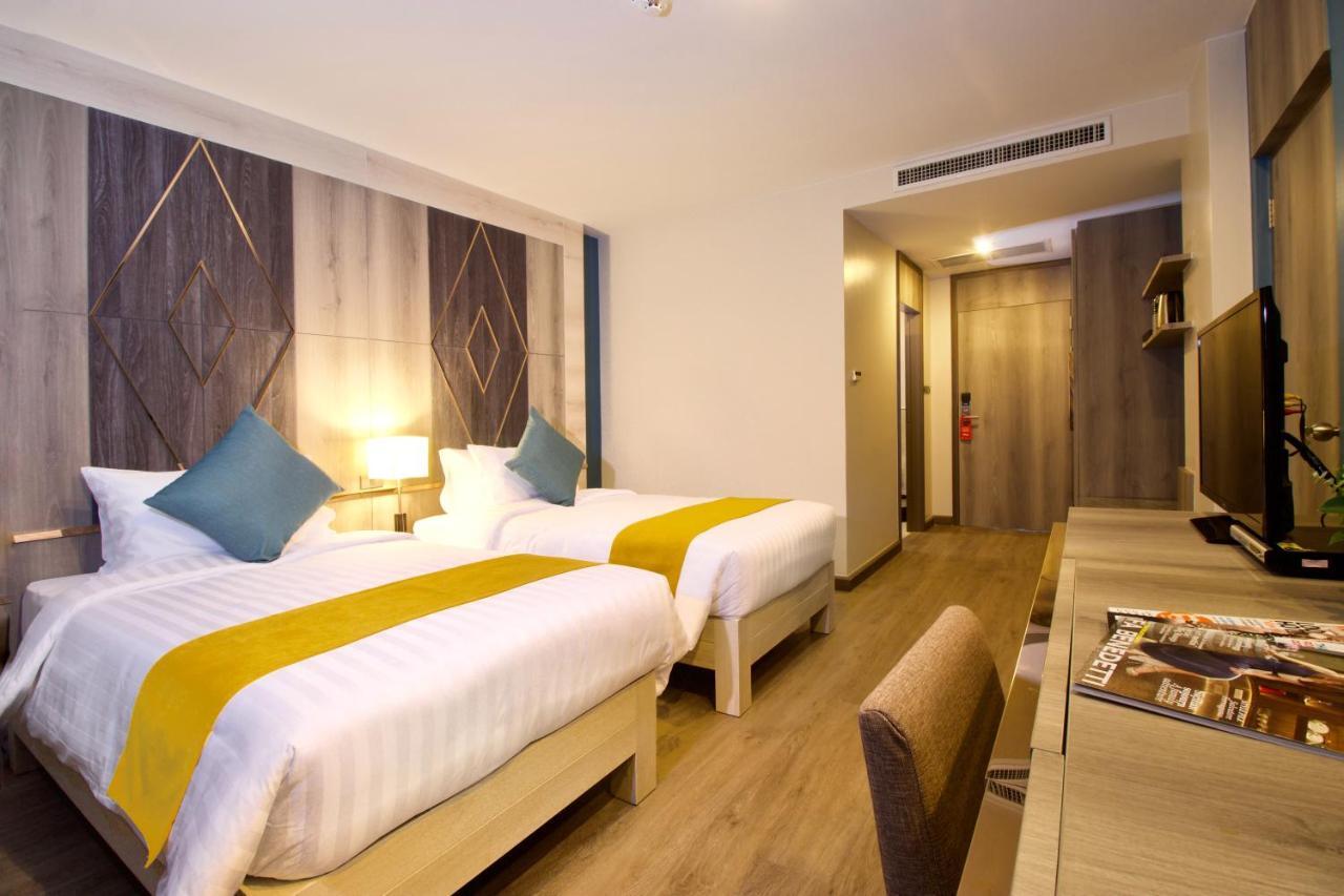 Deluxe Double or Twin Room