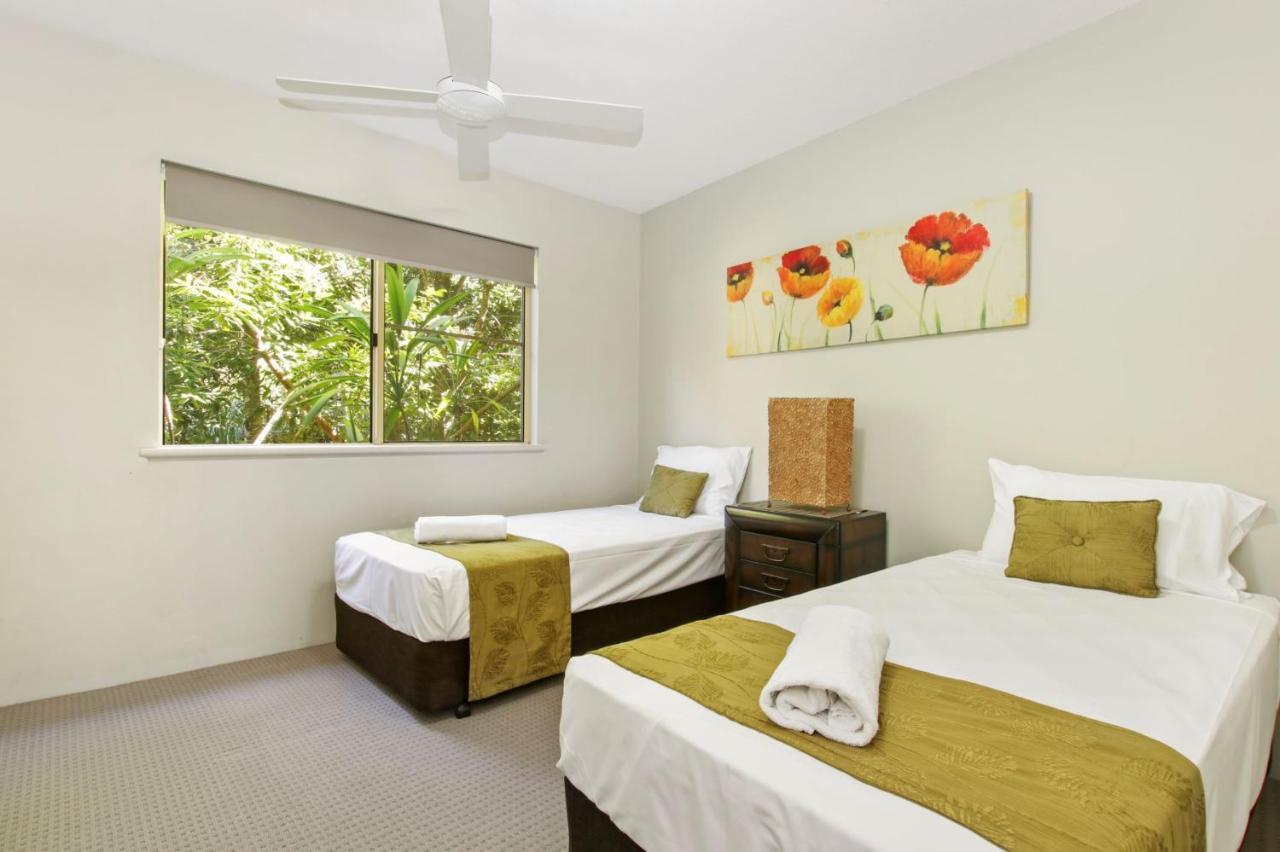 Two-Bedroom Apartment with Resort View