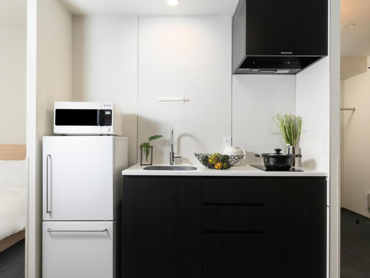 Japanese Apartment 5