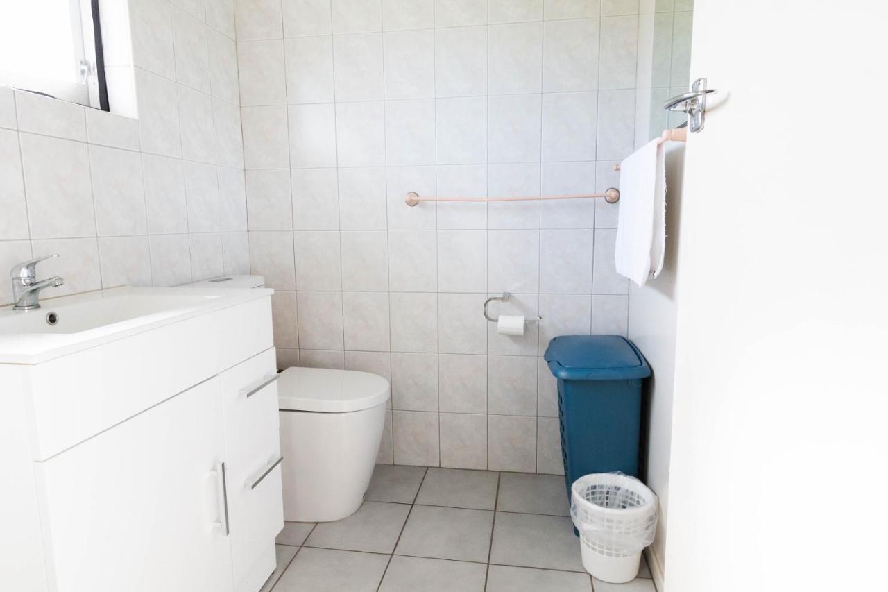 Studio Apartment Comfort Partial Lake View