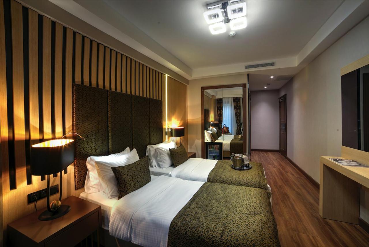 Superior Triple Room