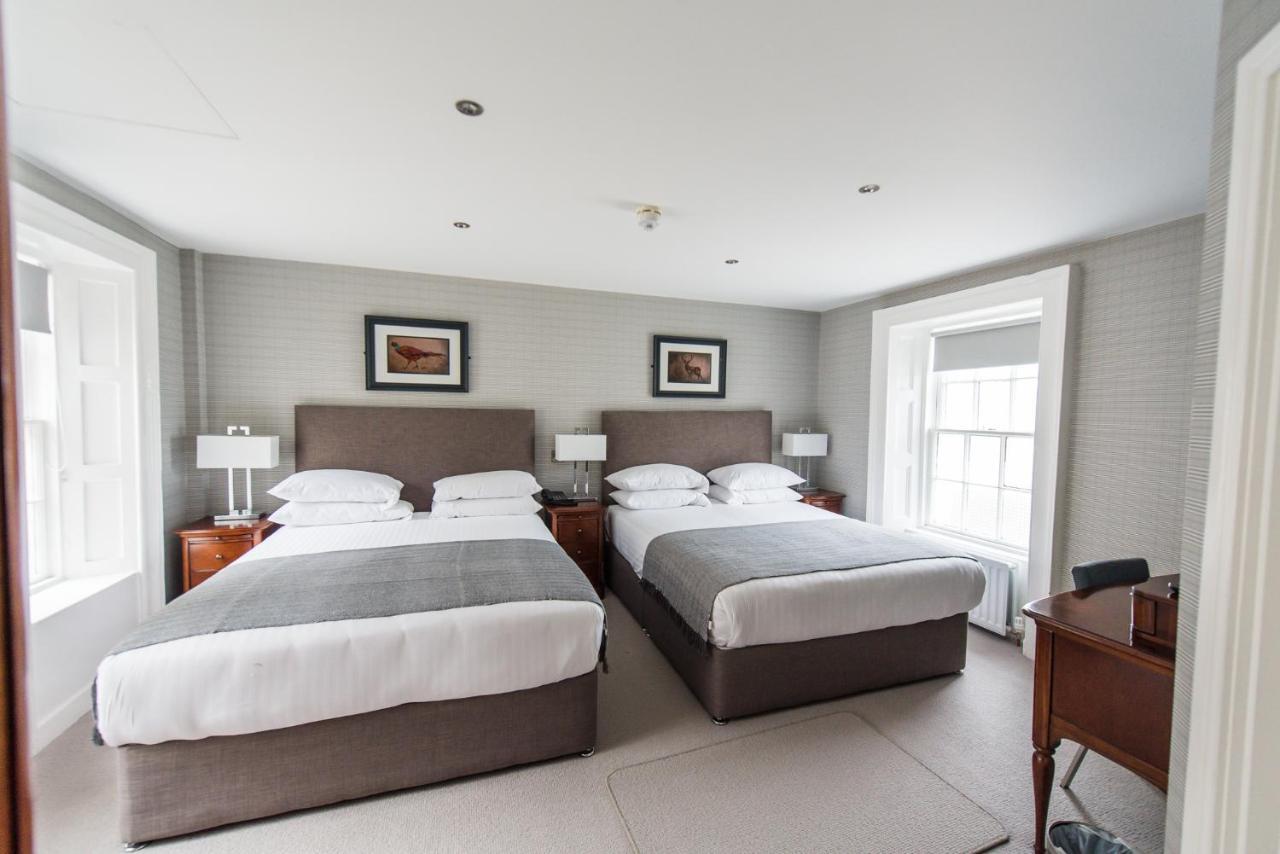 Double or Twin Room with Shower
