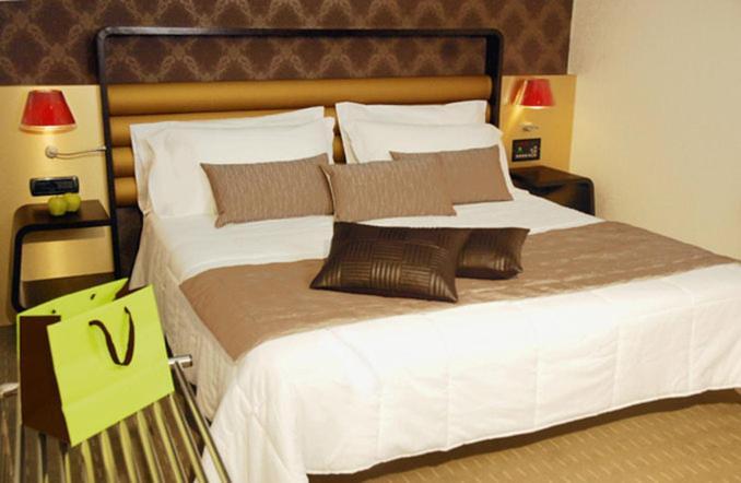 Camera Tripla con 1 Letto King-Size e 1 Letto Singolo Letto - Non Fumatori