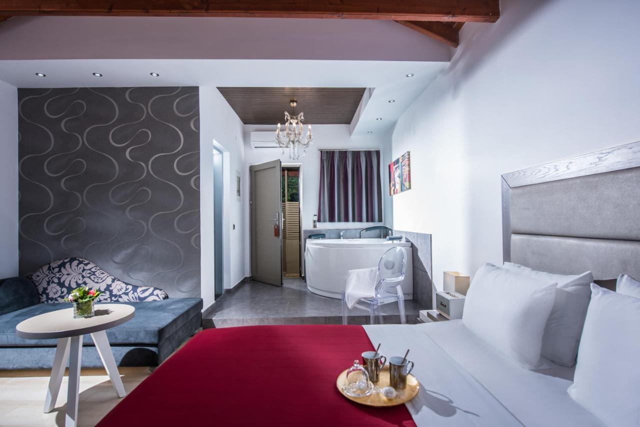 Deluxe Junior Suite Sea View Spa Bath