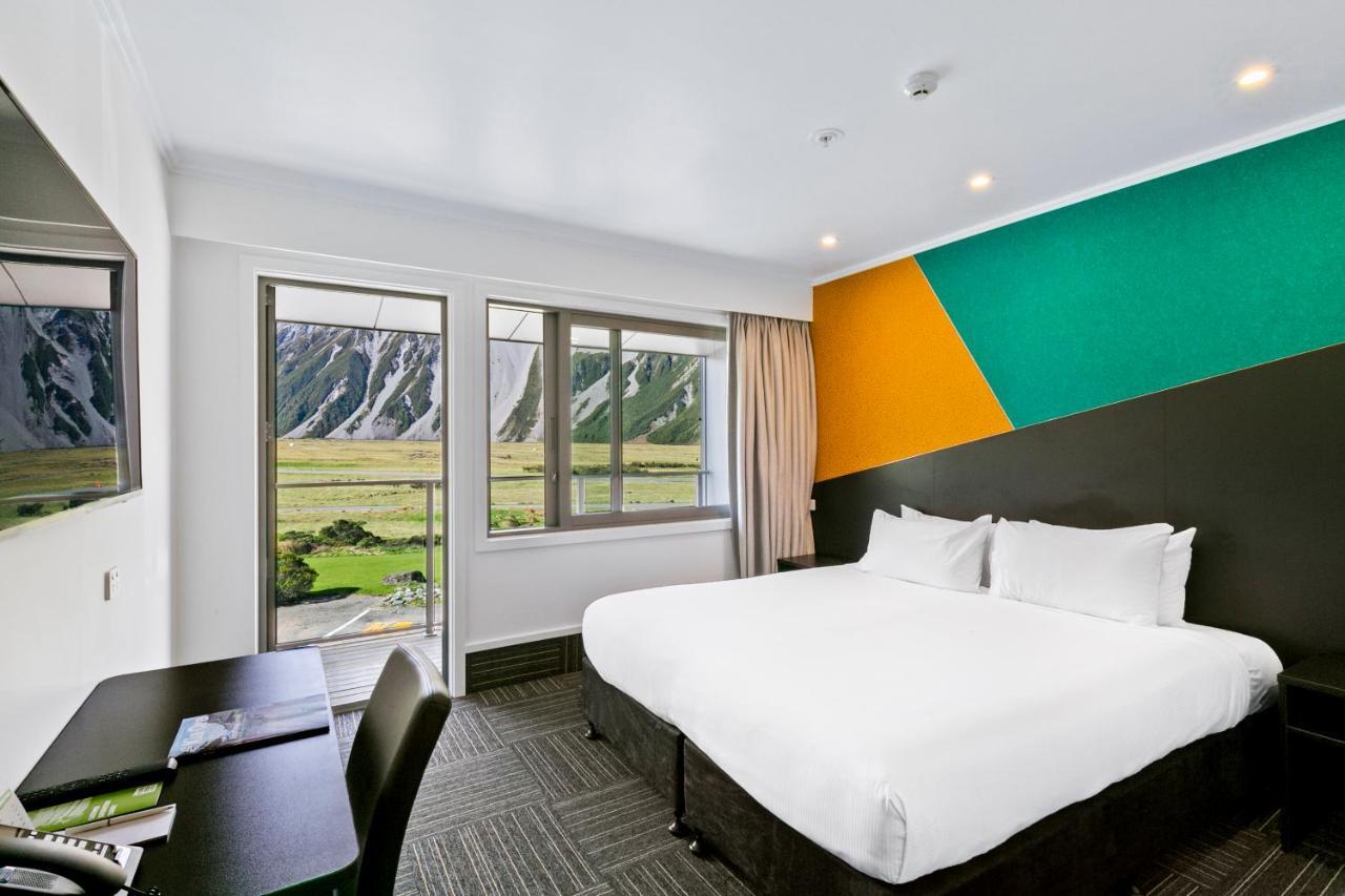 Mt Cook Lodge Double or Twin Room view