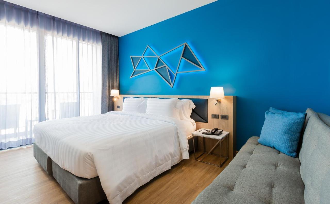 Double Room with Pool View