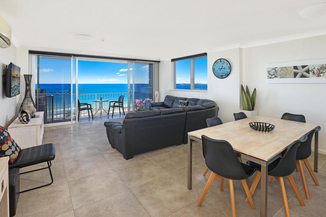 Three-Bedroom Apartment Ocean View