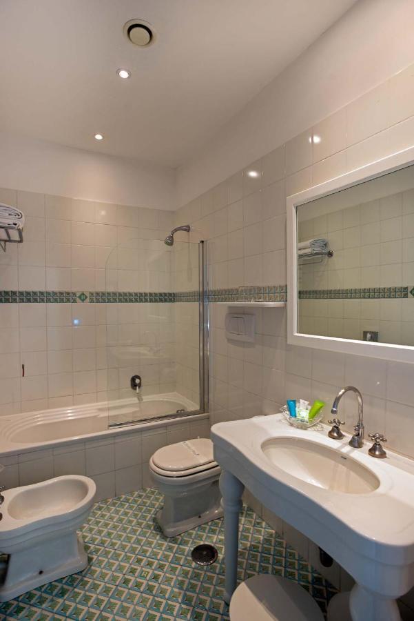 Premium Double or Twin Room partial Sea View,1067993023:JPEG