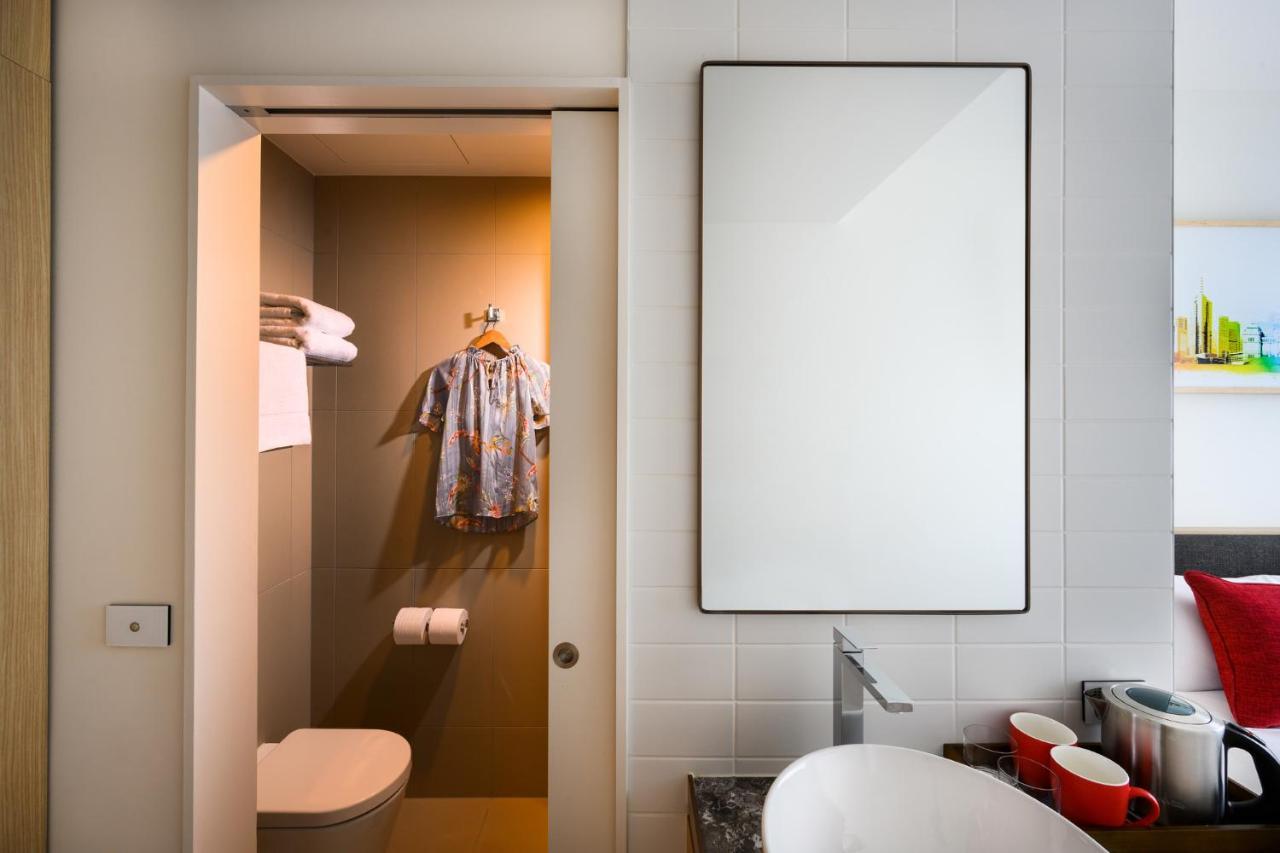 Habitación Compacta con cama grande