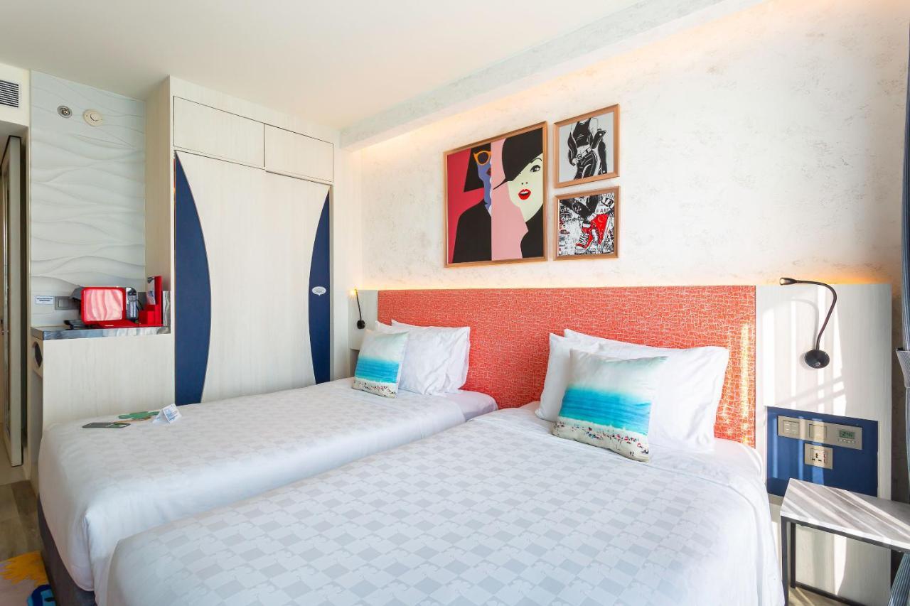 Premier Room Balcony