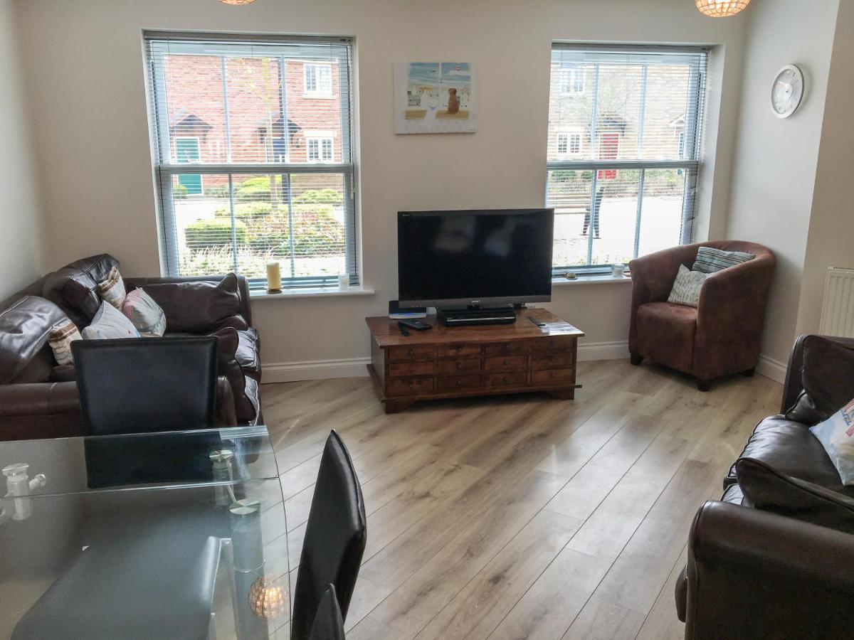 6 Berth Comfort Cottage 3 Bed Pet,1593763713:JPEG