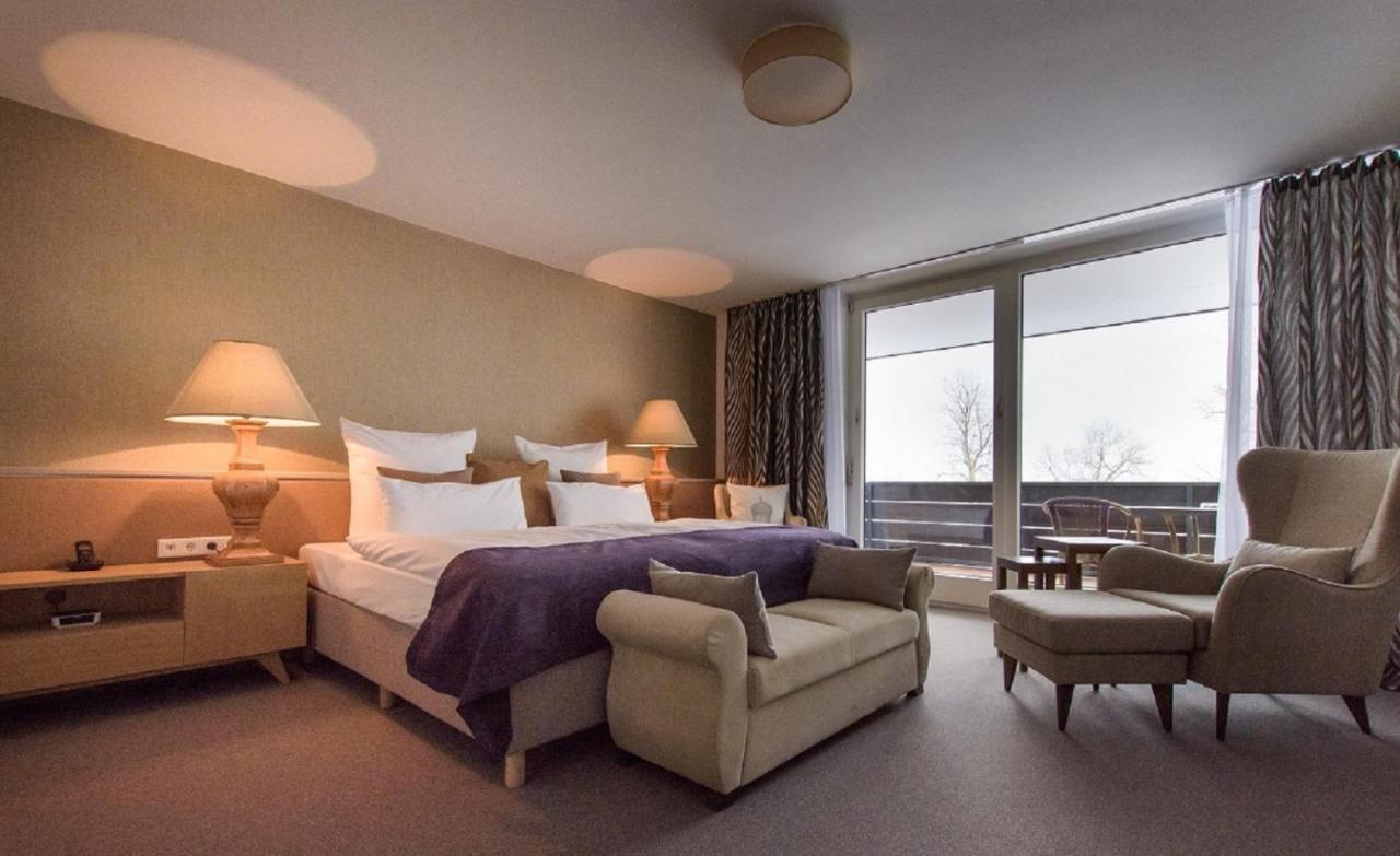 Comfort Room Lake View