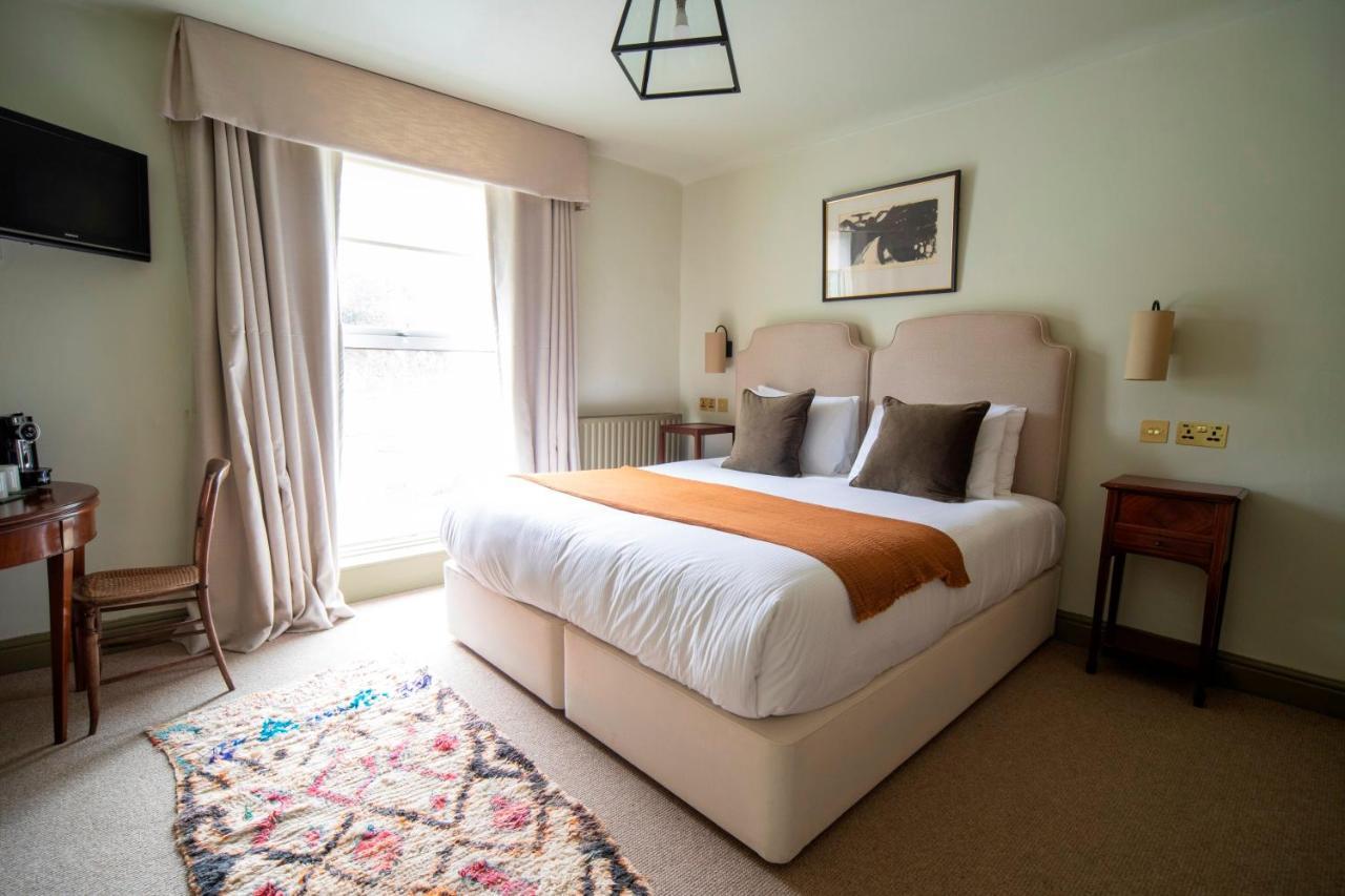 Comfortable Double Room (No Pets)