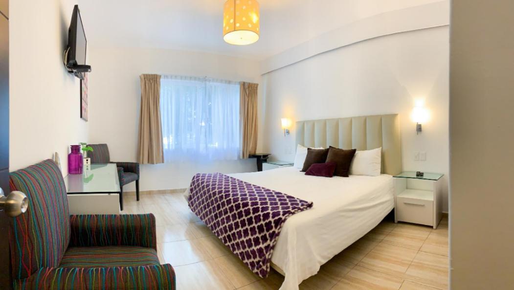 King Room,290824228:JPEG