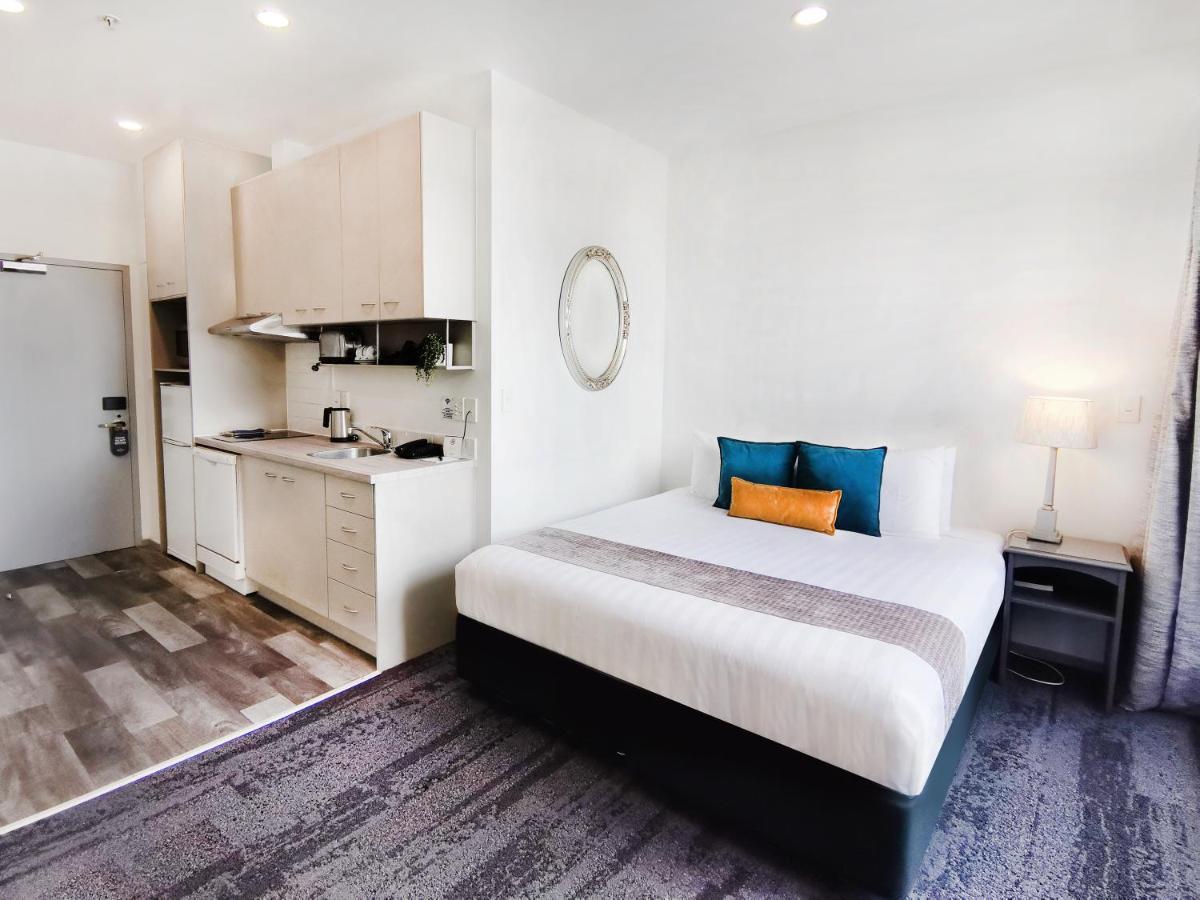 Studio Executive Apartment