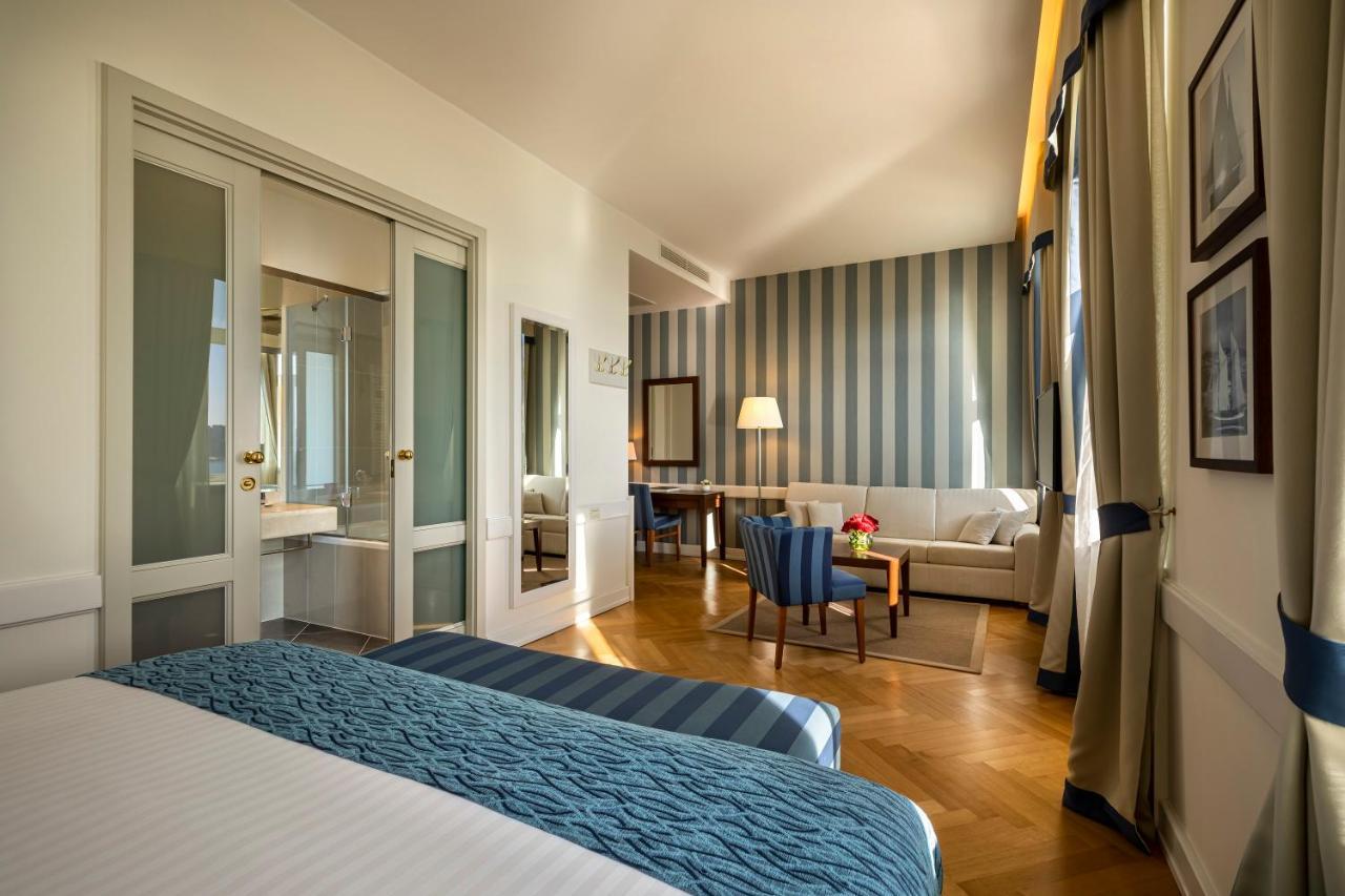 Junior Suite 21 Seaview Villa Nicoletta,1167651250:JPEG