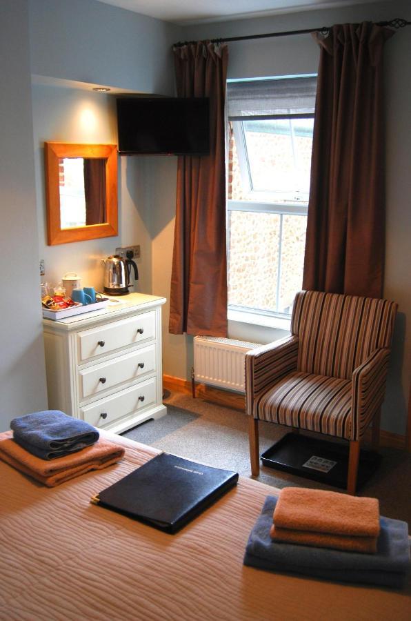 Double Room,990199618:JPEG