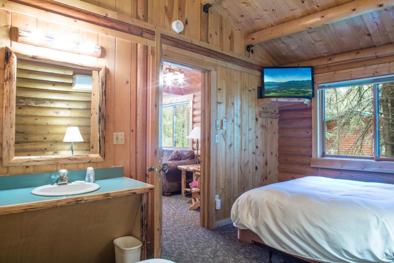 Ponderosa Cabin non-pet friendly