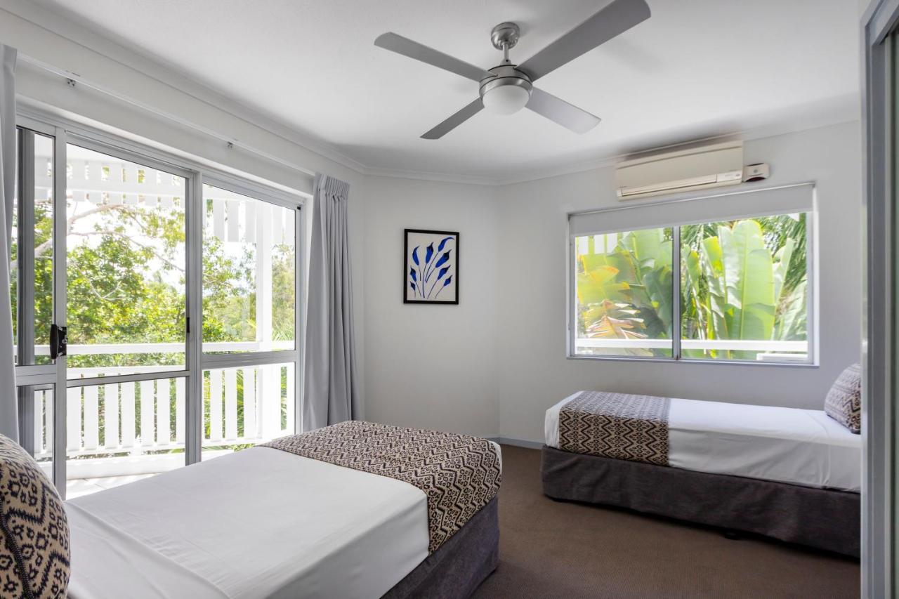 Three-Bedroom Apartment with Balcony