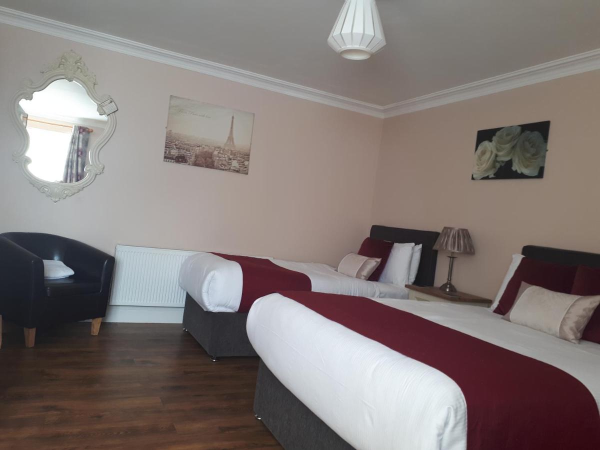 Double or Twin Room - Courtyard