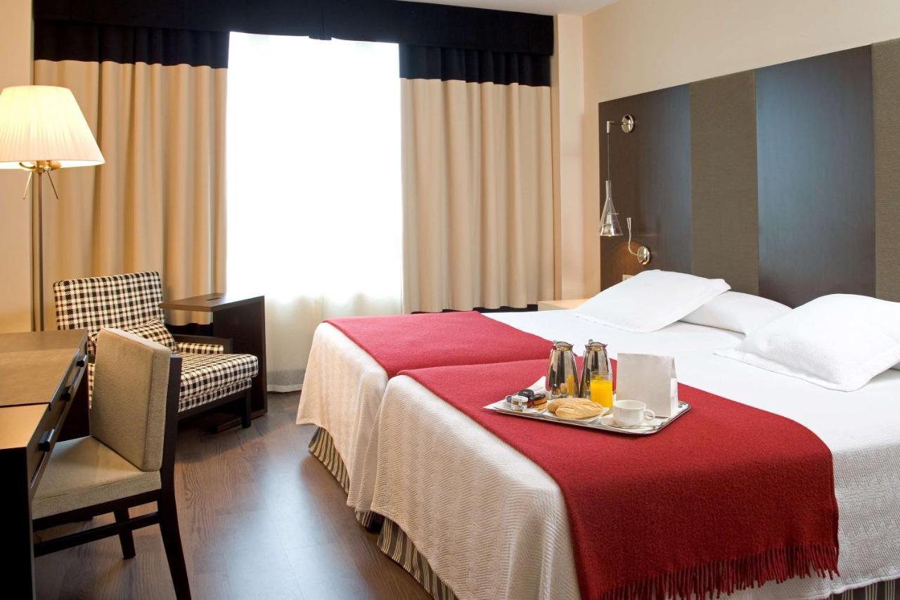 Standard Double or Twin Room,1270677616:JPEG