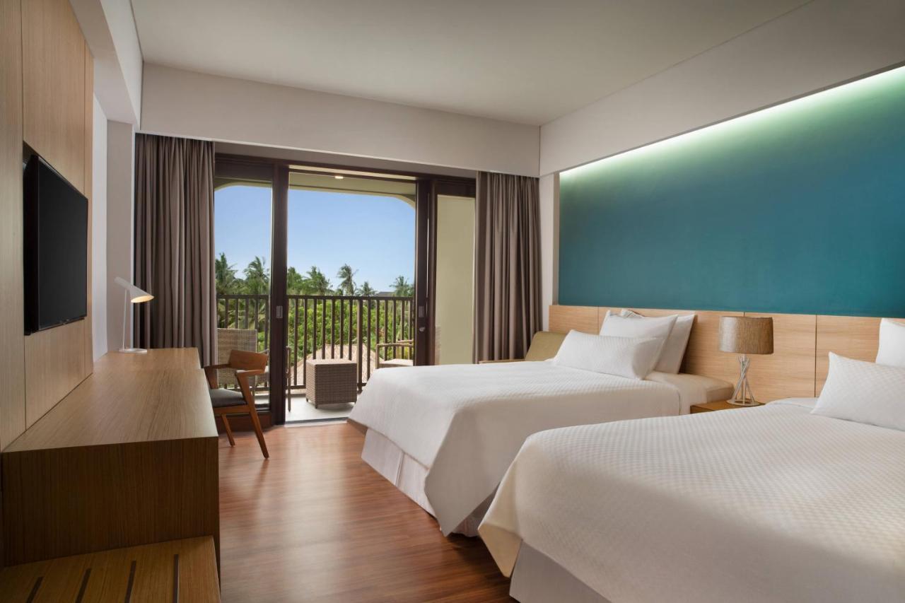 Deluxe Room Guest room 2 Twin or Single Beds Garden view Balcony Daily Shuttle to Monkey Forest Daily Yoga Bike to borrow Family Activity 24 Hour access to Motion Fitness Center,1411101446:JPEG