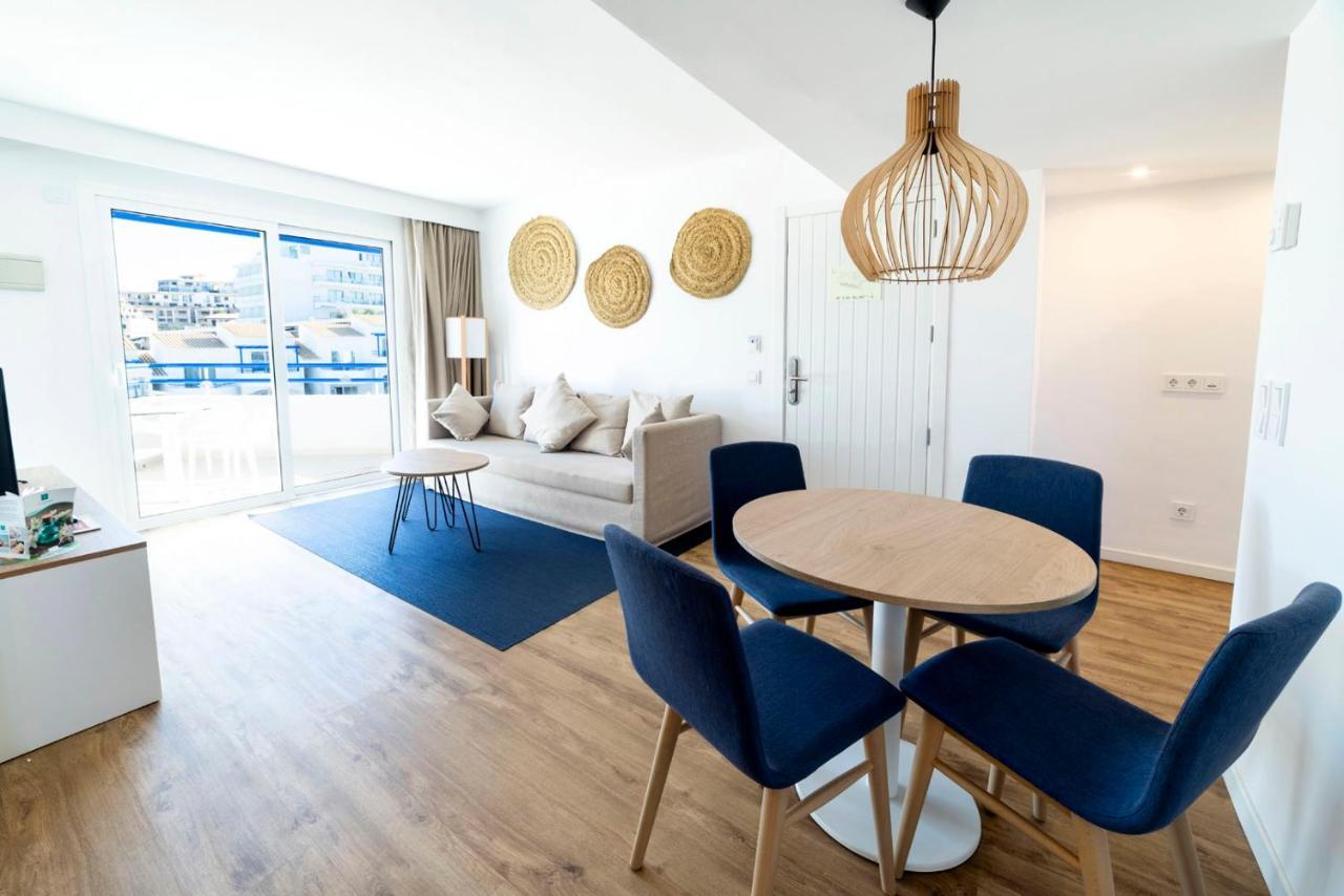 Two Bedroom Suite,995180140:JPEG