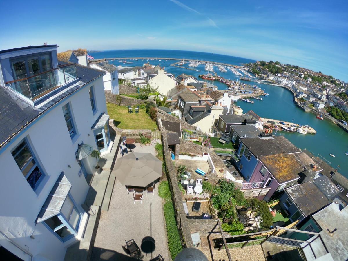 Double Room with Balcony and Sea View