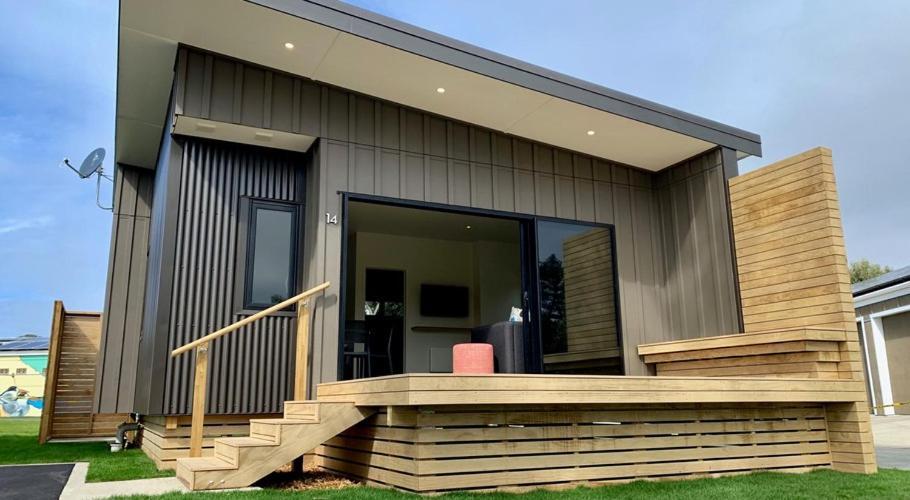 Deluxe Bungalow