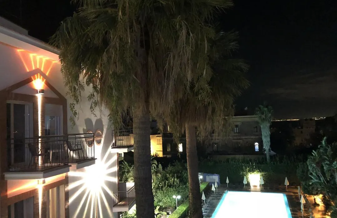 Aequa Hotel-1