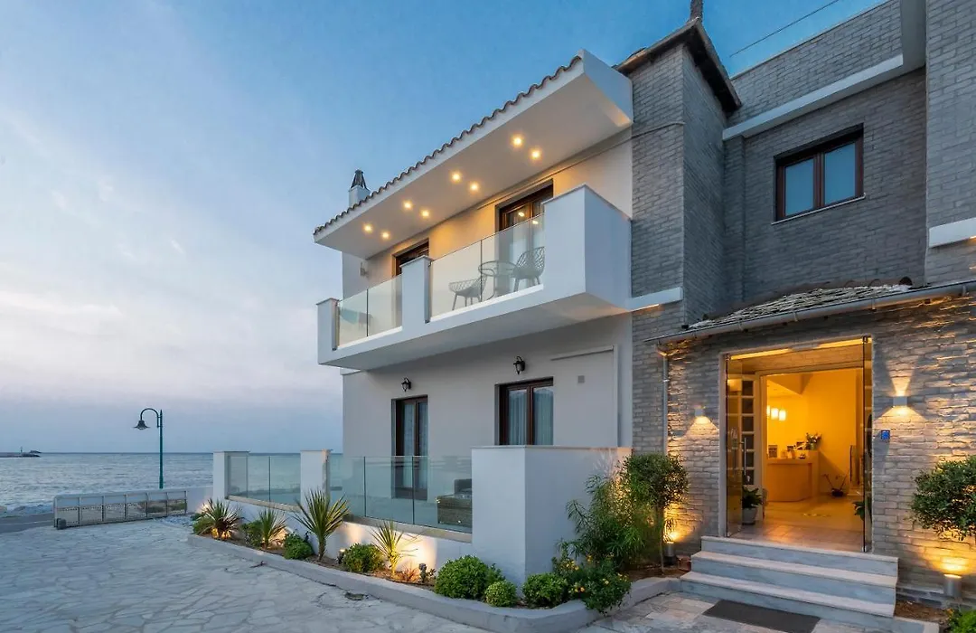 Olia Green Residence-1