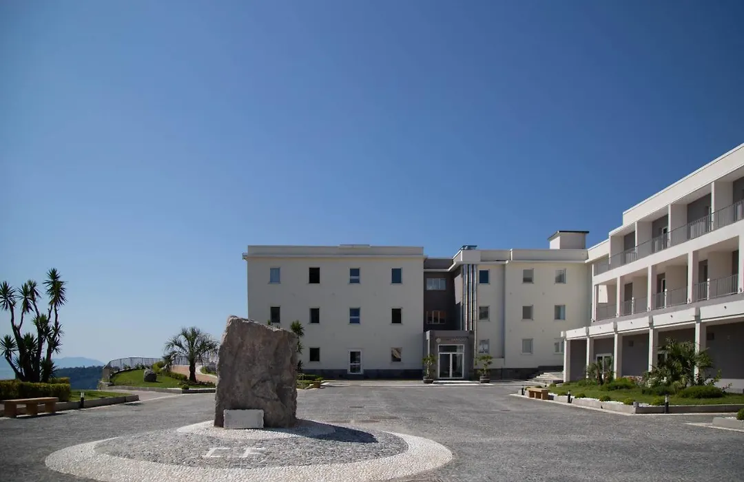 Grand Hotel Serapide-1
