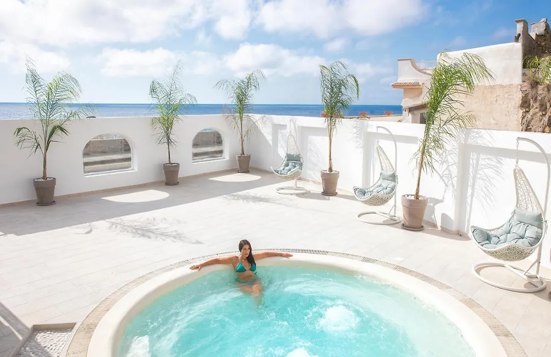 Royal Sunset Hotel & Spa-1