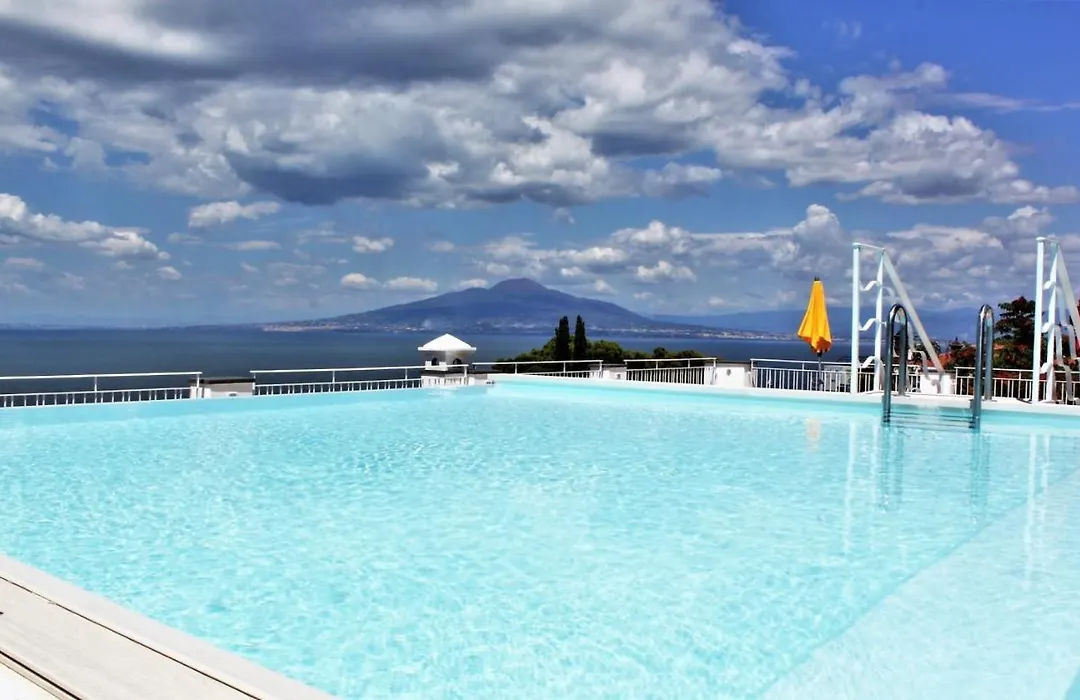 Boutique Hotel Helios (Adults Only)-1