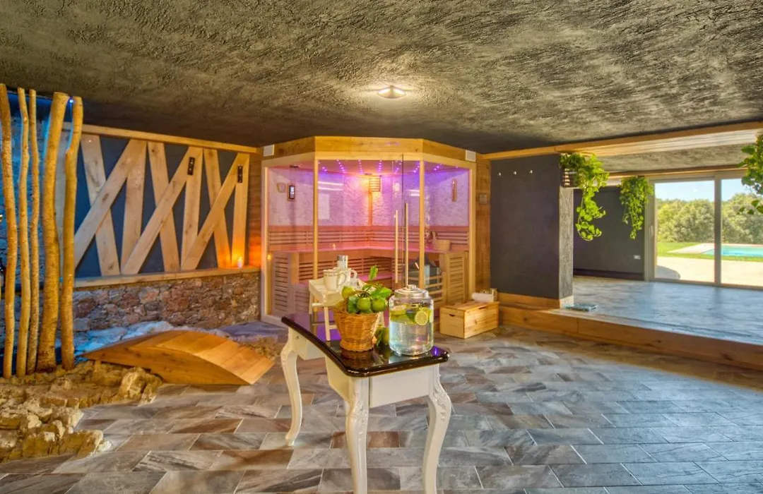 Baita Maore Luxury Rooms & Spa-1