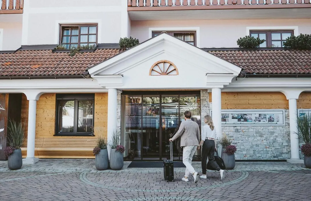 Mein Hotel Fast-1