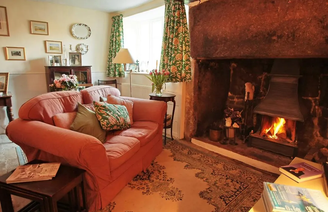 Brook Farmhouse-1