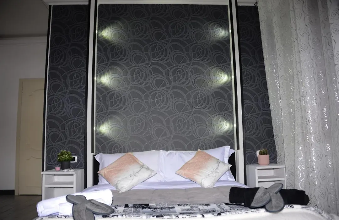 L'Aurora B&B-1