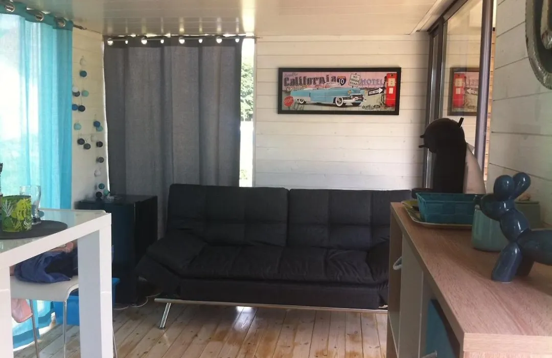 Les nuits insolites de la mothe - hébergement en bulle ou tiny house avec spa privatif-1