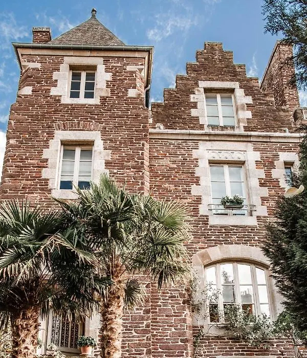 Castel Jolly-1
