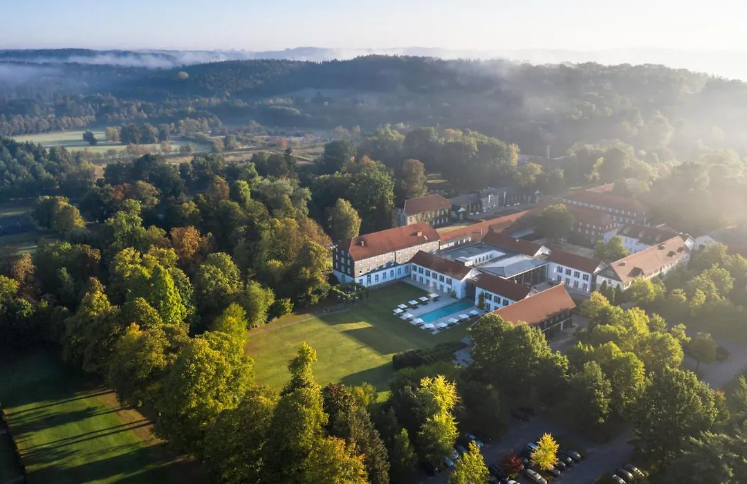 Graeflicher Park Health & Balance Resort-1
