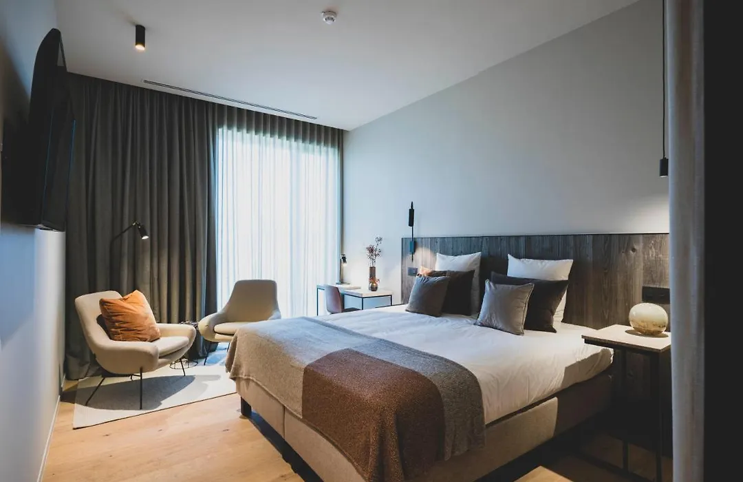 Waer Waters Spa Hotel-1