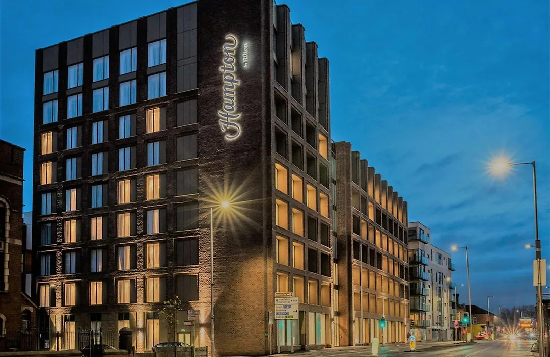 Aloft By Marriott Manchester City Centre-1