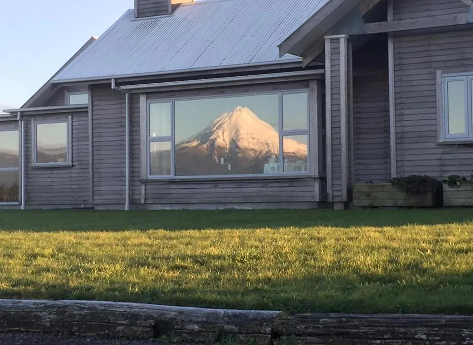 Taranaki Country Lodge-1