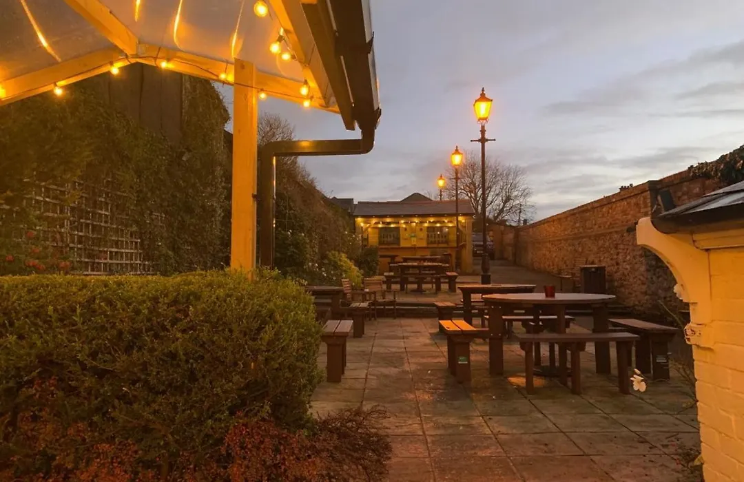The Vintage Inn-1