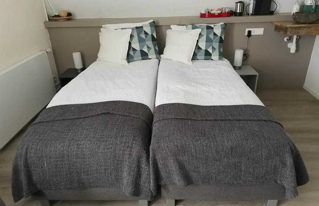 B&B Bovenweg-1