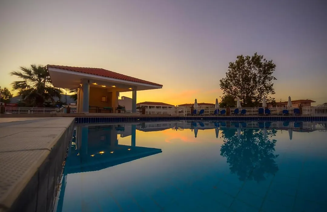 Karras Hotel-1