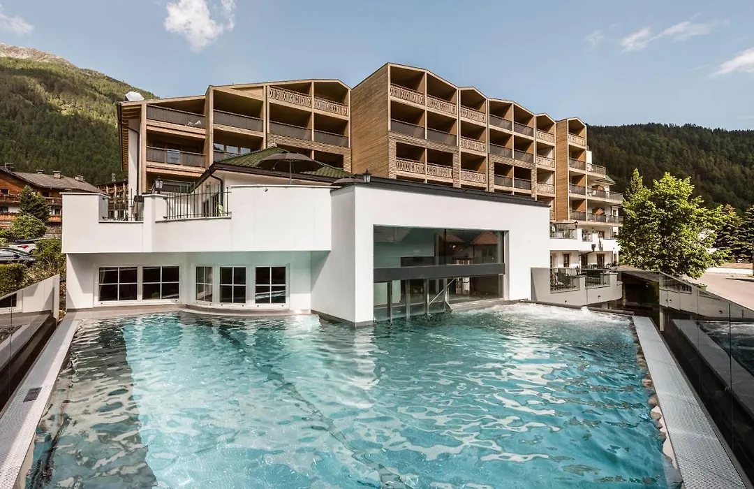Falkensteiner Hotel Falkensteinerhof l 4 Star Superior-1