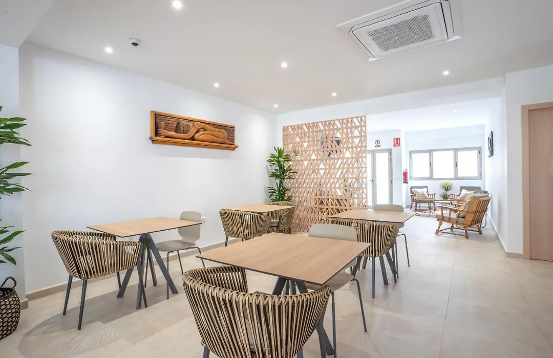 Hostal Rosell Boutique-1