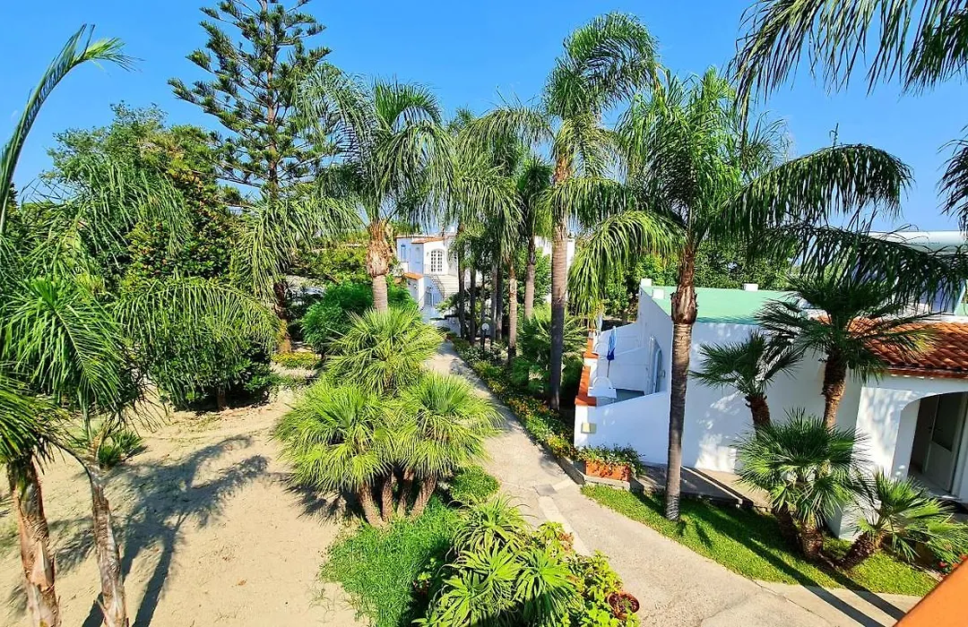Cocos Park Ischia-1